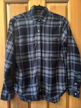 Abercrombie & Fitch Navy and Light Blue Plaid Light Flannel Button-Down Shirt